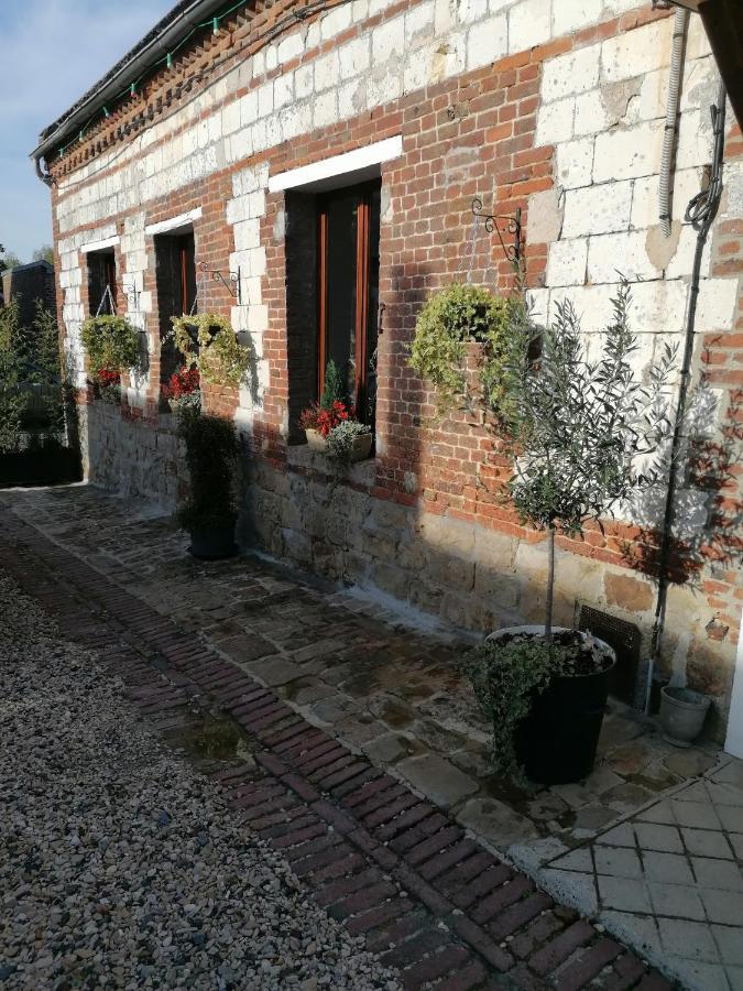 Lola Apartment Montigny-Sur-Crecy Exterior foto